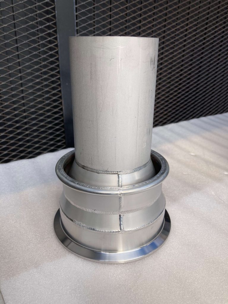 円錐曲げと高精度な溶接で実現したSUS製円錐ホッパーの製作事例